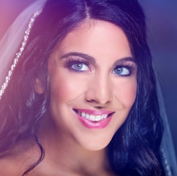 Meet your Posher, Kelly - Picture 1 of 1